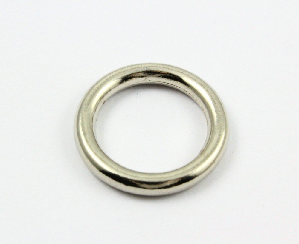 50 stycken 19.5mm nickelfärgssvetsad metall o ring handväska o ring