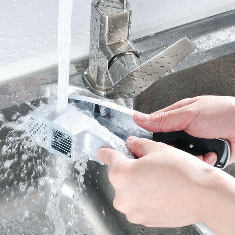 2 in 1 Manual Garlic Press Mincer Garlic Clasp Chopper Kitchen Crusher Grinding Garlic Grater Multifunctional Hand Slicer T K4D5