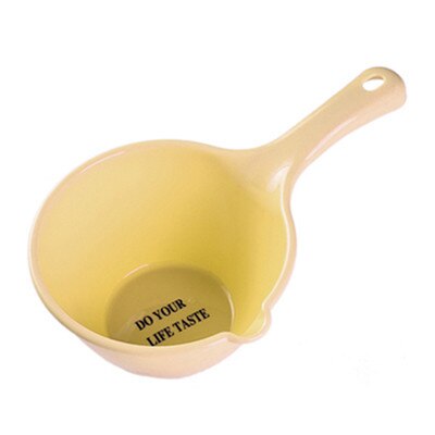 Long Handle Bathing Shampoo Cups Kitchen Tool Wash Vegetables Water Spoon Plastic Sprinklers Bathing Spoon Water Scoops: M / Beige