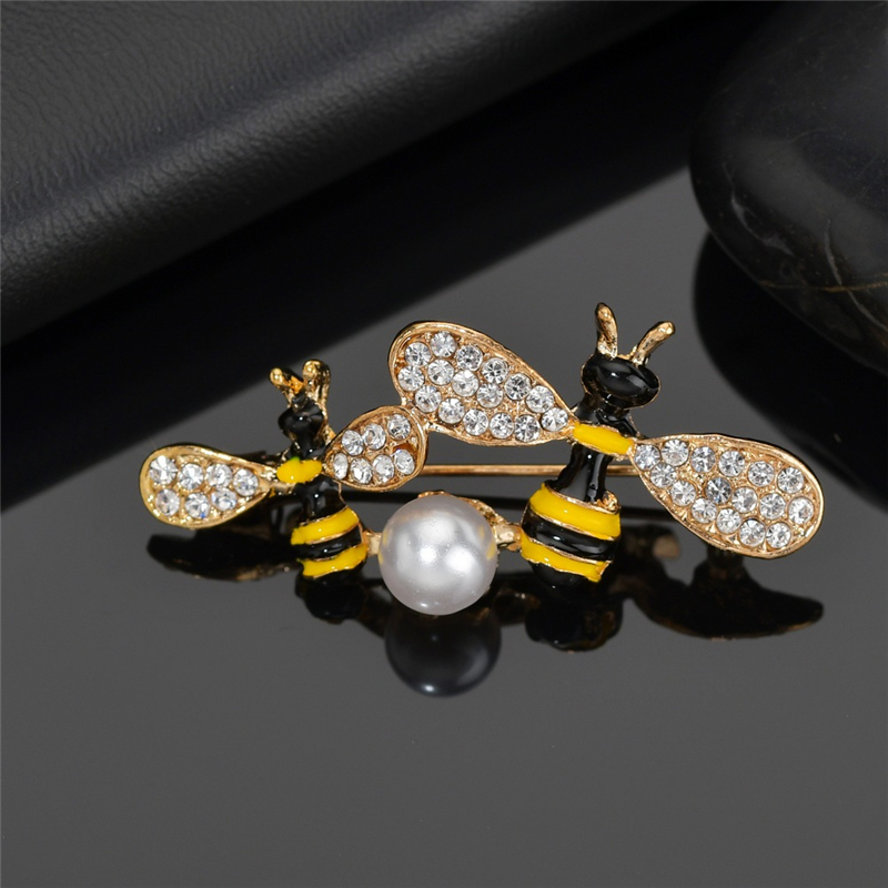 Terreau Kathy Insect Bumble Bee Broche Voor Vrouwen Mannen Bee Sieraden Goud Kleur Geel Enamel Broches Rhinestone Dragonfly Sieraden