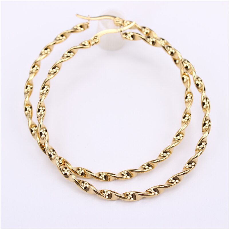 Big Exaggerated beautiful girl Hoop earrings Safe without fading summer winter female jewelry LH918: diameter 55mm