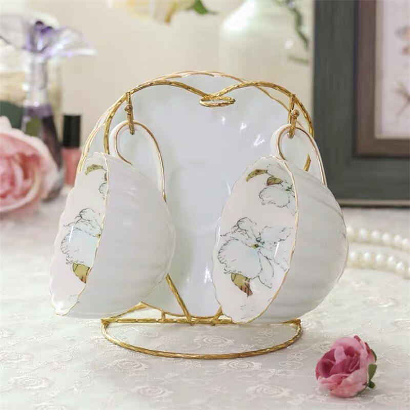 European-style Porcelain Coffee Cup with Saucer Set Household Ceramic Afternoon Tea Cup Drinkware Wedding: 2Cups D
