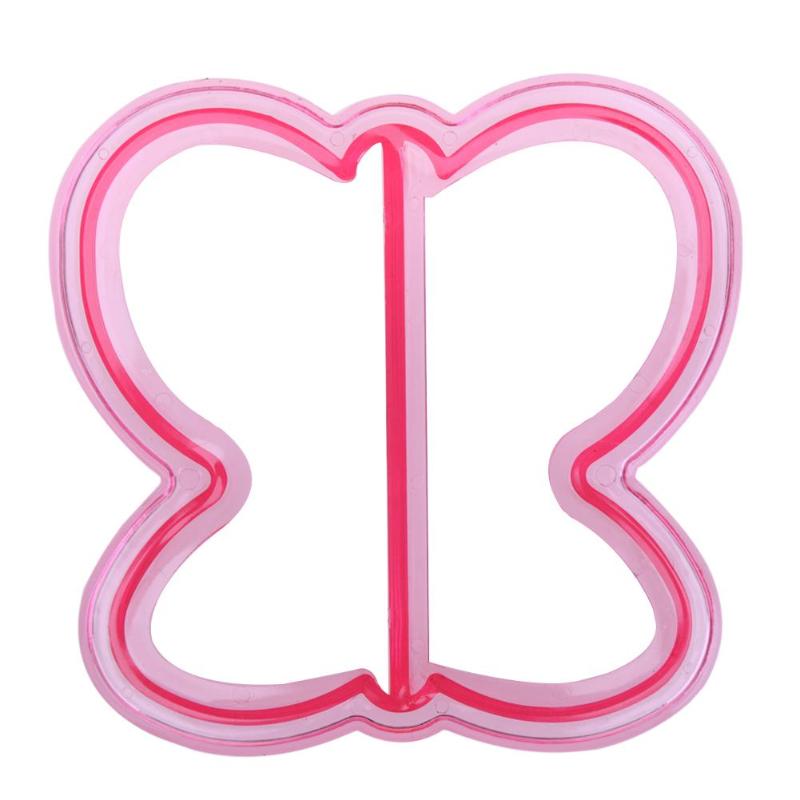 1pcs Food Grade Plastic DIY Sandwiches Cutter Mould Food Cutting Die Bread Biscuits Mold Home Caking Tools: (Butterfly)