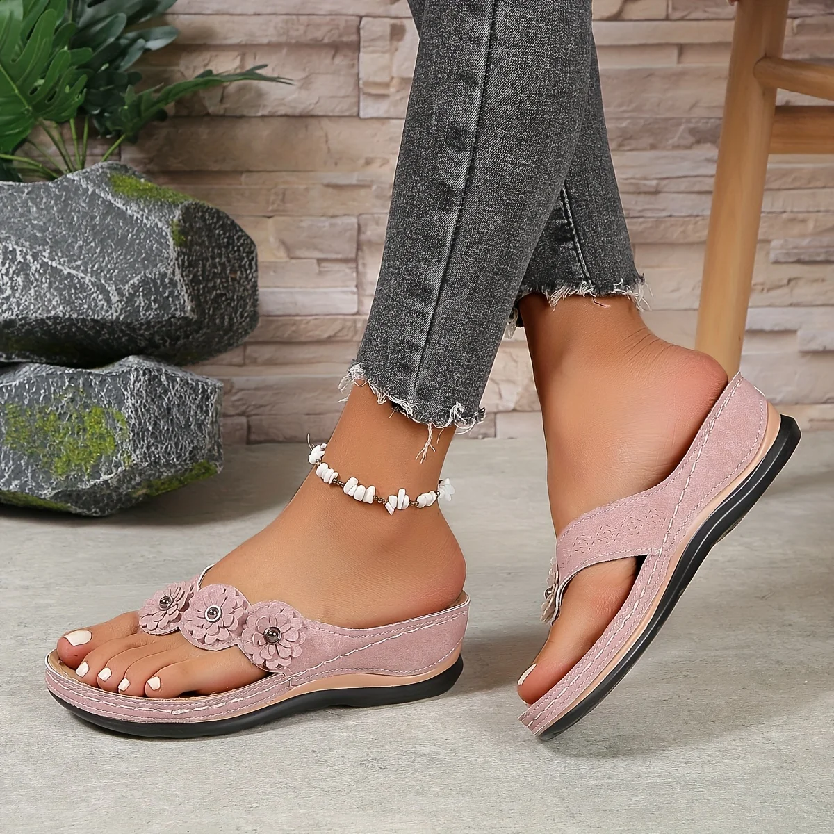 Strand-kippen-Flops mit Blumenmuster für Damen – bequeme Unterhose-an-Sommer-Slipper, vielseitige lässige draussen-Schuhe: Schwarz / 42