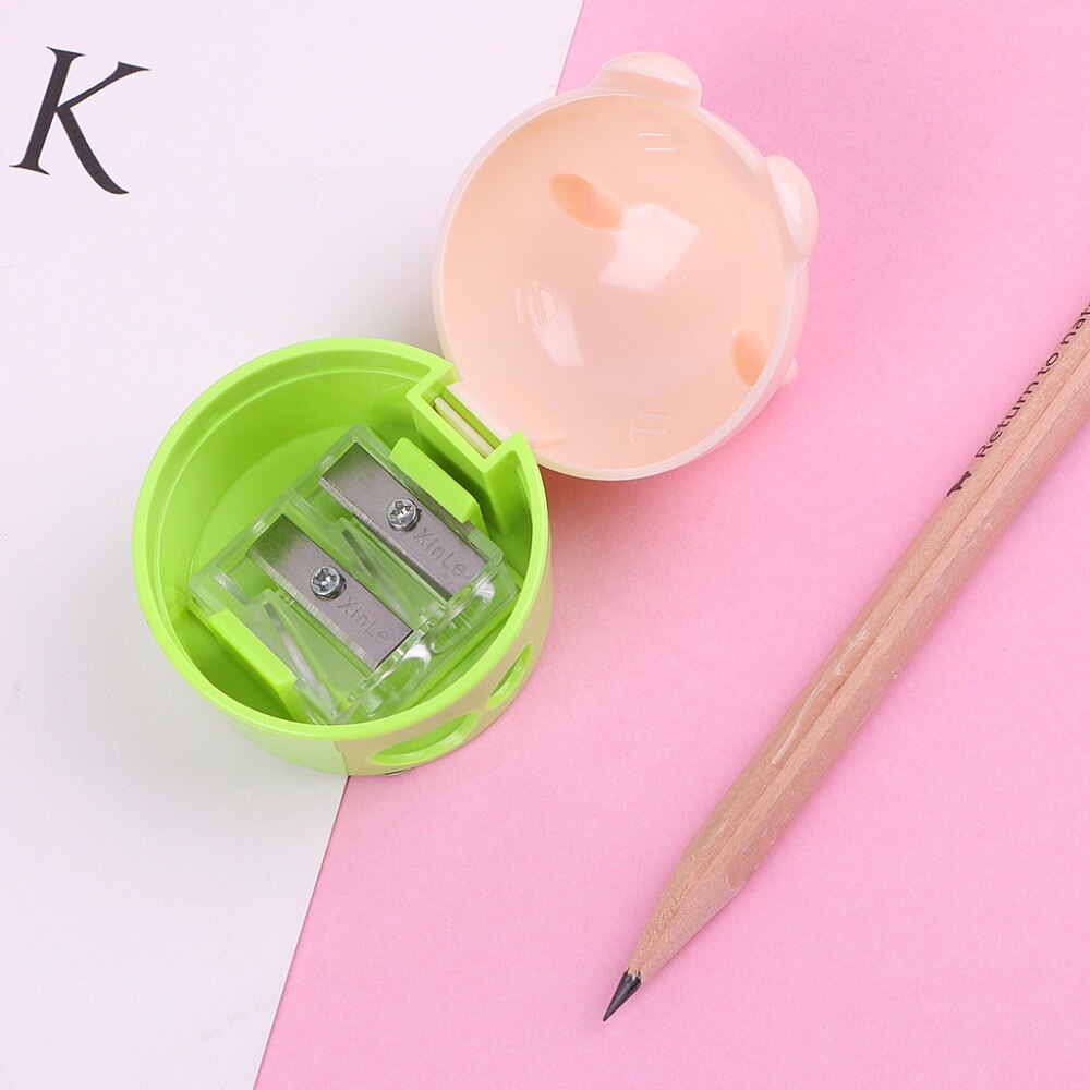 Cat and Bear Plastic Pencil Sharpener Kids School Supplies Stationery