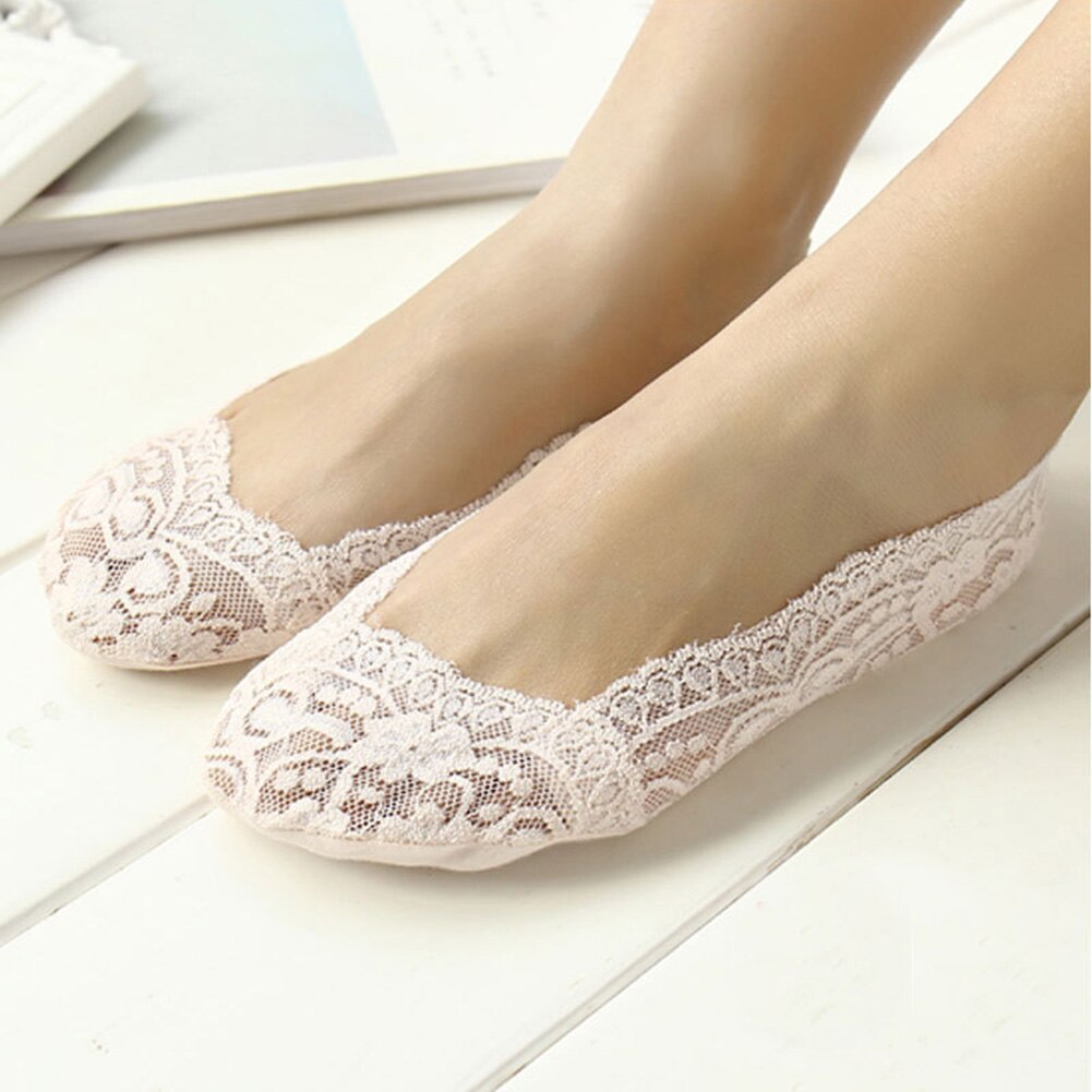 Spring Summer Women's Socks Lace Thin Non-Slip Silicone Invisible Girls Woman Ankle Socks Peas Shoes Low Cut Socks: Pink