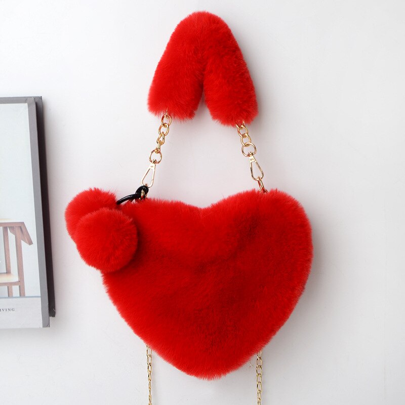 Faux Fur Women Handbags Heart Shaped Shoulder Bag Female Clutch Purse Chain Messenger Bag Plush Shoulder Crossbody Bag: Red