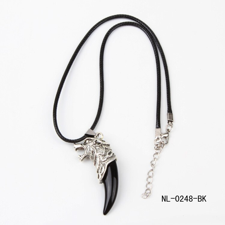 1pc Male Pendant Necklaces Punk Brave Men Wolf Tooth Spike Pendant Necklace for Men Choker Necklace: Default Title