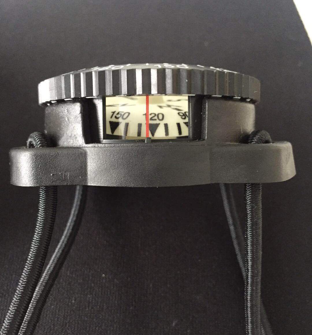 Boussole de plongée sous-marine avec support élastique, Micro boussole Attachable, accessoires de plongée largement utilisés