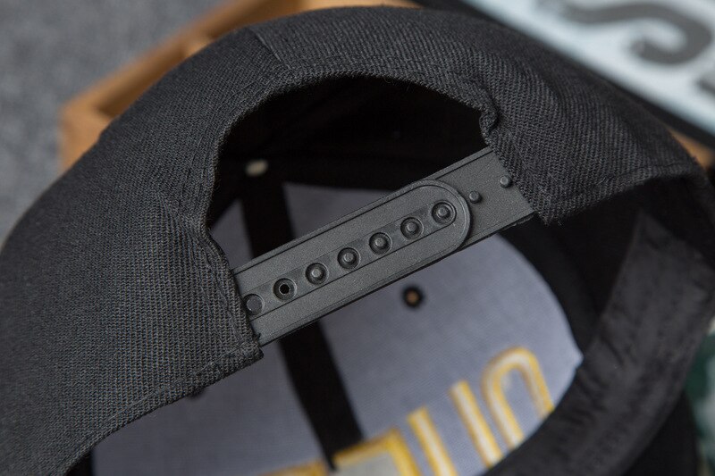 1 stück KÖNIG KÖNIGIN Bestickt Hysterese Kappen Liebhaber Männer Frauen Baseball Kappe Schwarz Hüfte hüpfen Deckel Snapback hüte, chapeau knochen masculino