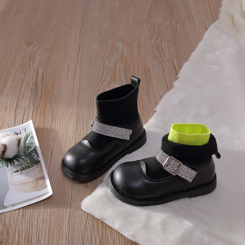 Bambino Martin Stivali Ragazze di Inverno Scarpe Per Bambini Stivali di Cuoio DELL'UNITÀ di elaborazione Del Bambino Brevi Caricamenti Del Sistema di set di piedi nero bianco SGF092