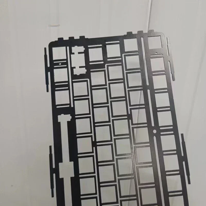 Lucky 65 Płytka pozycjonująca do klawiatury mechanicznej Tri-mode Fr4 Pom PC PP Metalowa płytka z włókna węglowego Niestandardowe akcesoria do klawiatury: 40X30 CM / BRĄZOWA