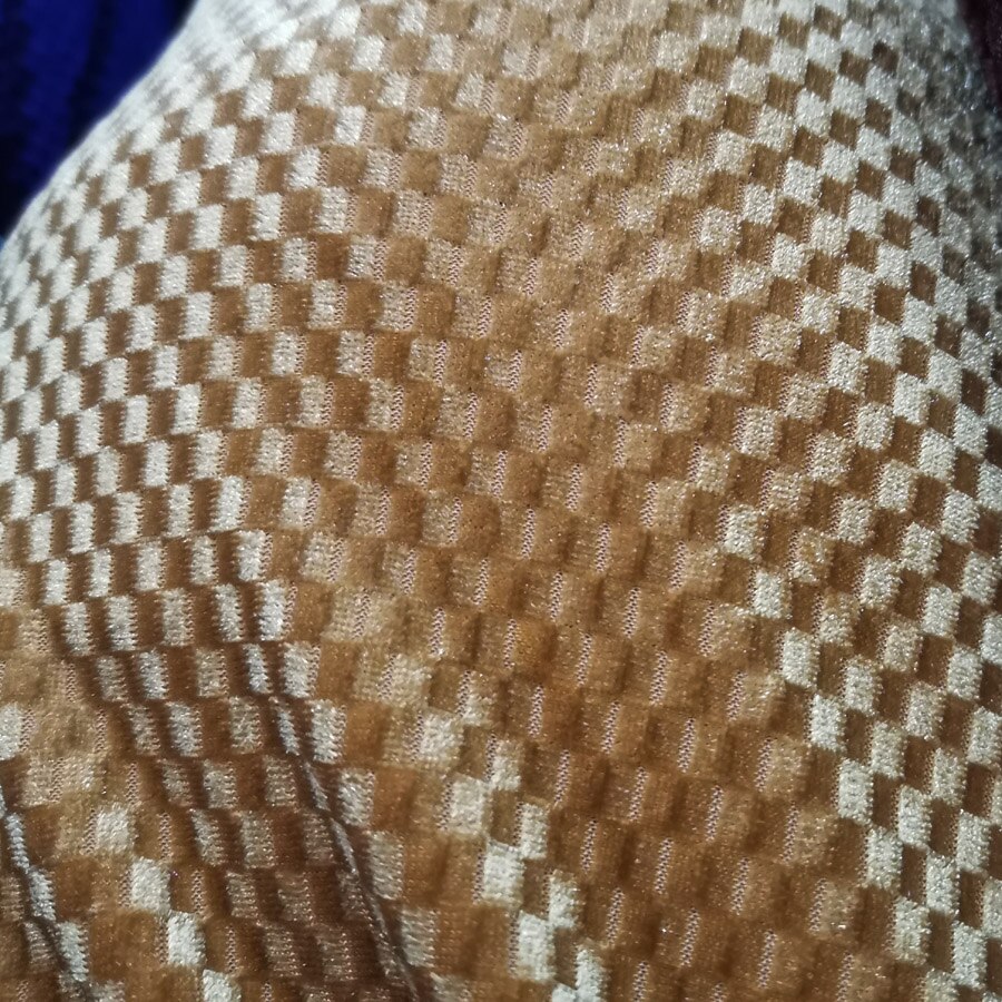 Fluwelen stof jurk reliëf prachtige stof voor overhemd kleding zacht fluweel huis textiel gordijn