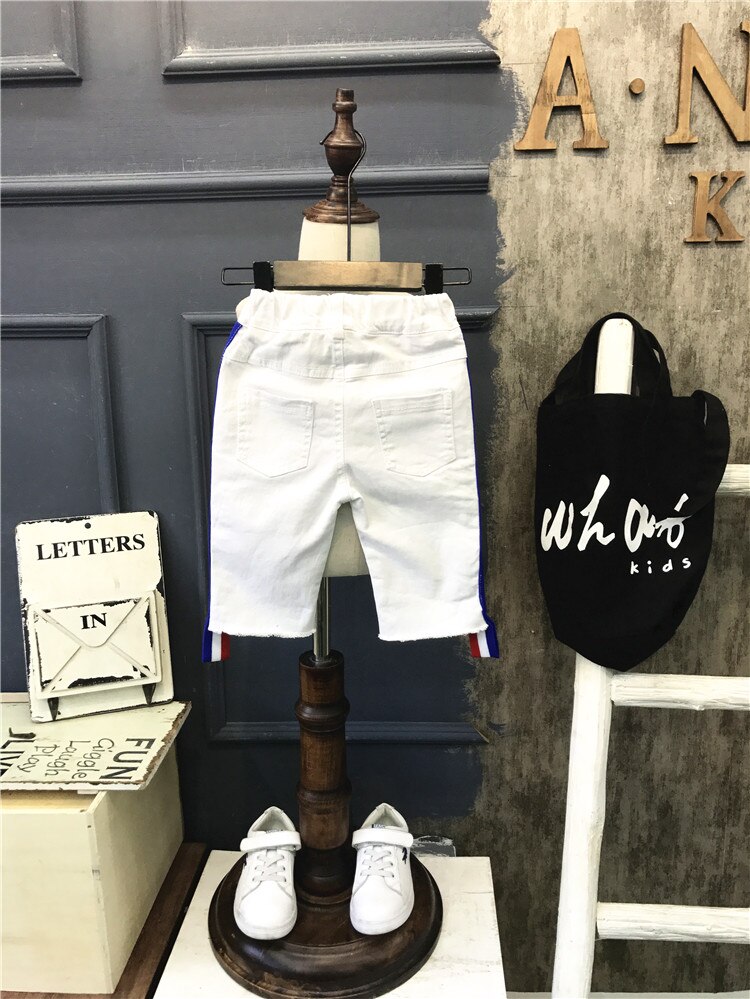 Nuovo Del Bambino dei ragazzi casuali shorts di Estate di Modo del foro rotto di Disegno Del Bambino di Abbigliamento Per Bambini Shorts per i ragazzi 2-7years