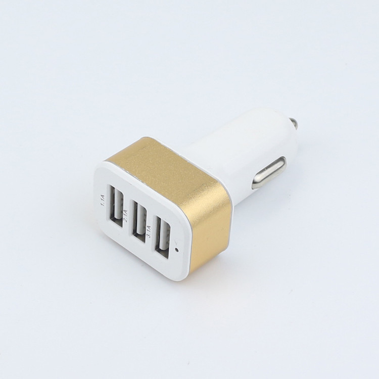 3,1 EIN Dual USB Auto Ladegerät 15W Schnelle Ladung Universal- praktisch Adapter Auto Fahrzeug Metall Ladegerät Klar LED Anzeige: Gold-2