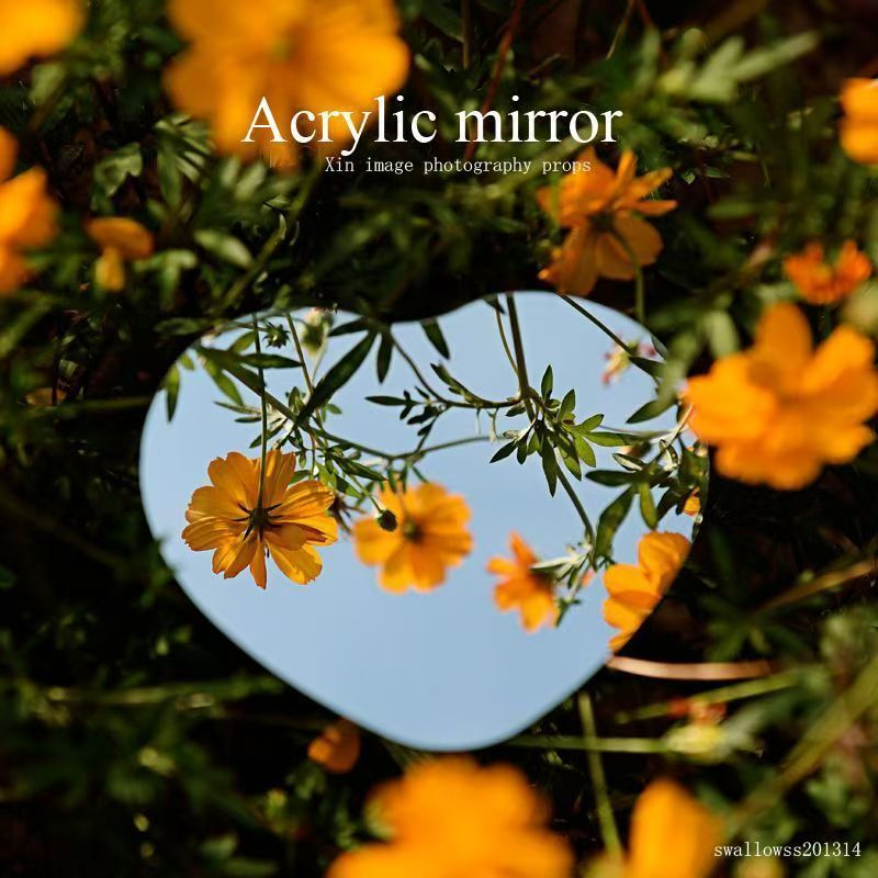 Outdoor mirror for taking photos, outdoor round mirror, frameless hand-held selfie mirror, makeup lens