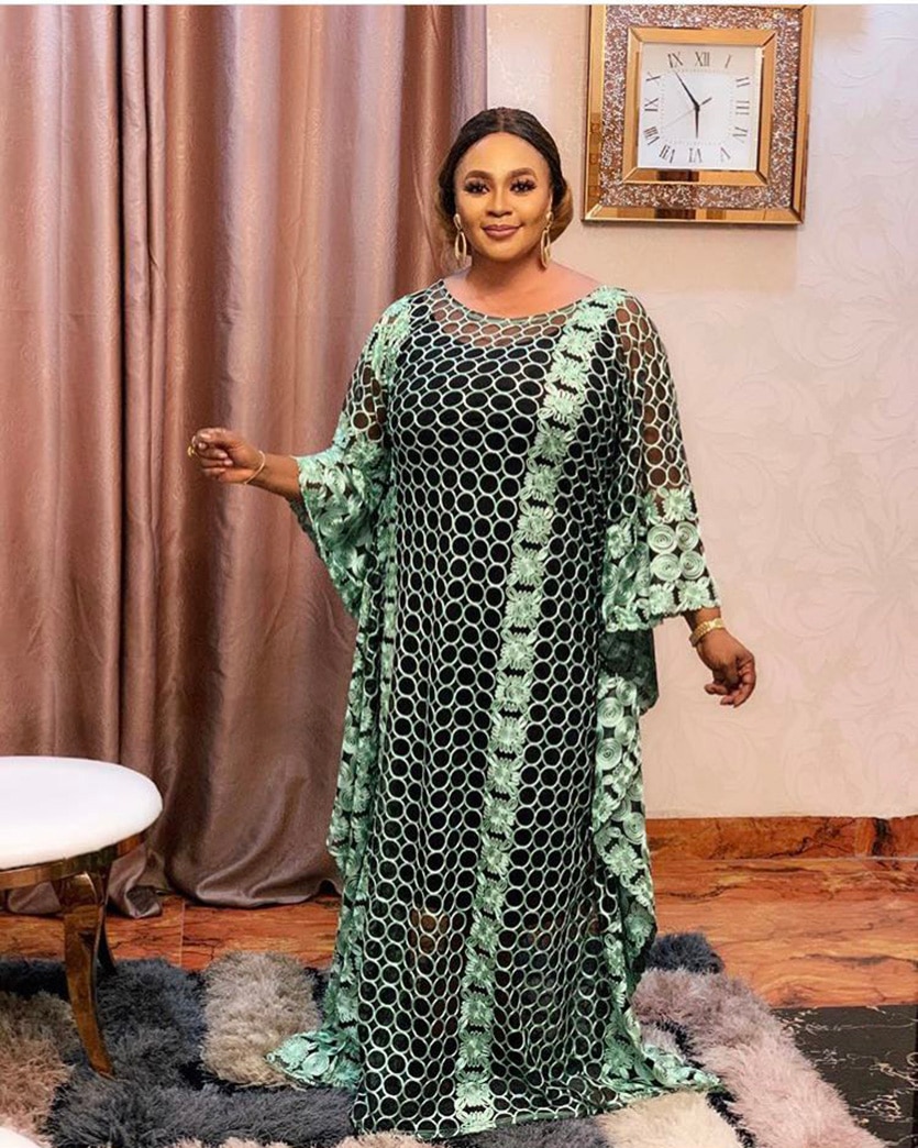 style classique africain femmes danse Nigeria Dashiki Net tissu dentelle robe longue et sous-vêtements 2 pièces taille libre