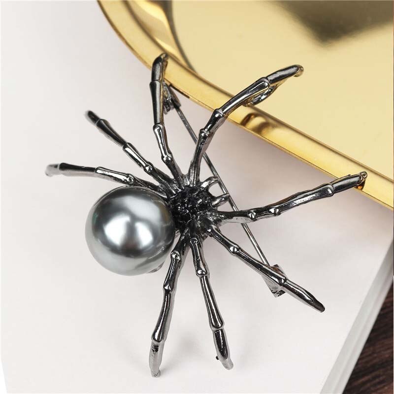 empfindlich retro Schwarz Spinne Abzeichen Nachahmung Perle Perle Brosche für frauen Elegante Schmuck Kleidung Zubehör Dekor 1PC