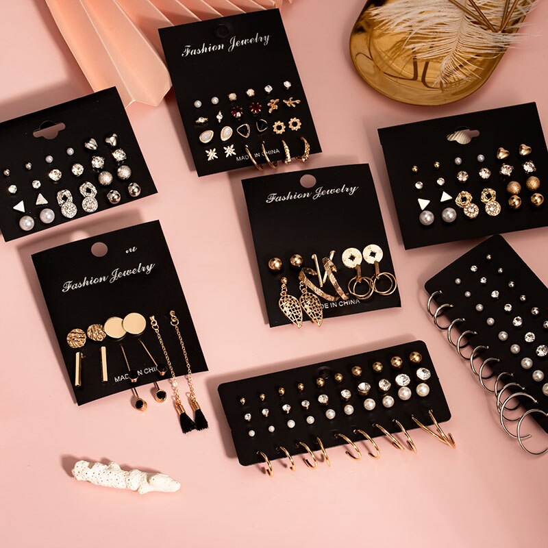 Women's Earrings Set Pearl Stud Earrings For Women Bohemian Geometric Small Crystal Heart Earrings Punk Jewelry