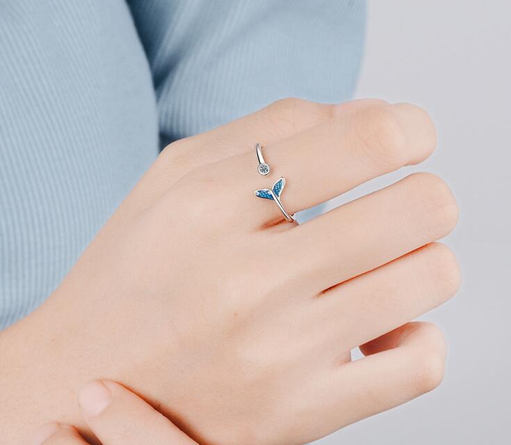 Vrouwen unieke verstelbare opening verzilverde vinger ring retro gesneden teenring zeemeermin staart vorm kubieke zirkonia ringen
