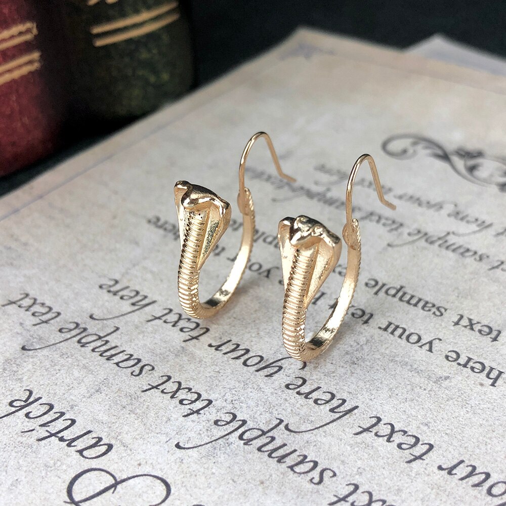 Mode-sieraden Egyptische Stijl Zilveren Kleur En Gouden Dier Cobra Snake Shape Dangle Hook Oorbellen Voor Vrouwen: Gold Colour