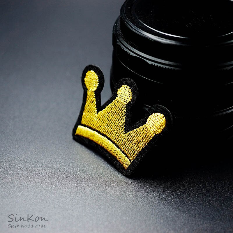 Crown Size:3.5X4.7 Cm Iron On Patch Naaien Op Geborduurde Applique Stof Voor Jas Badge Kleding Stickers