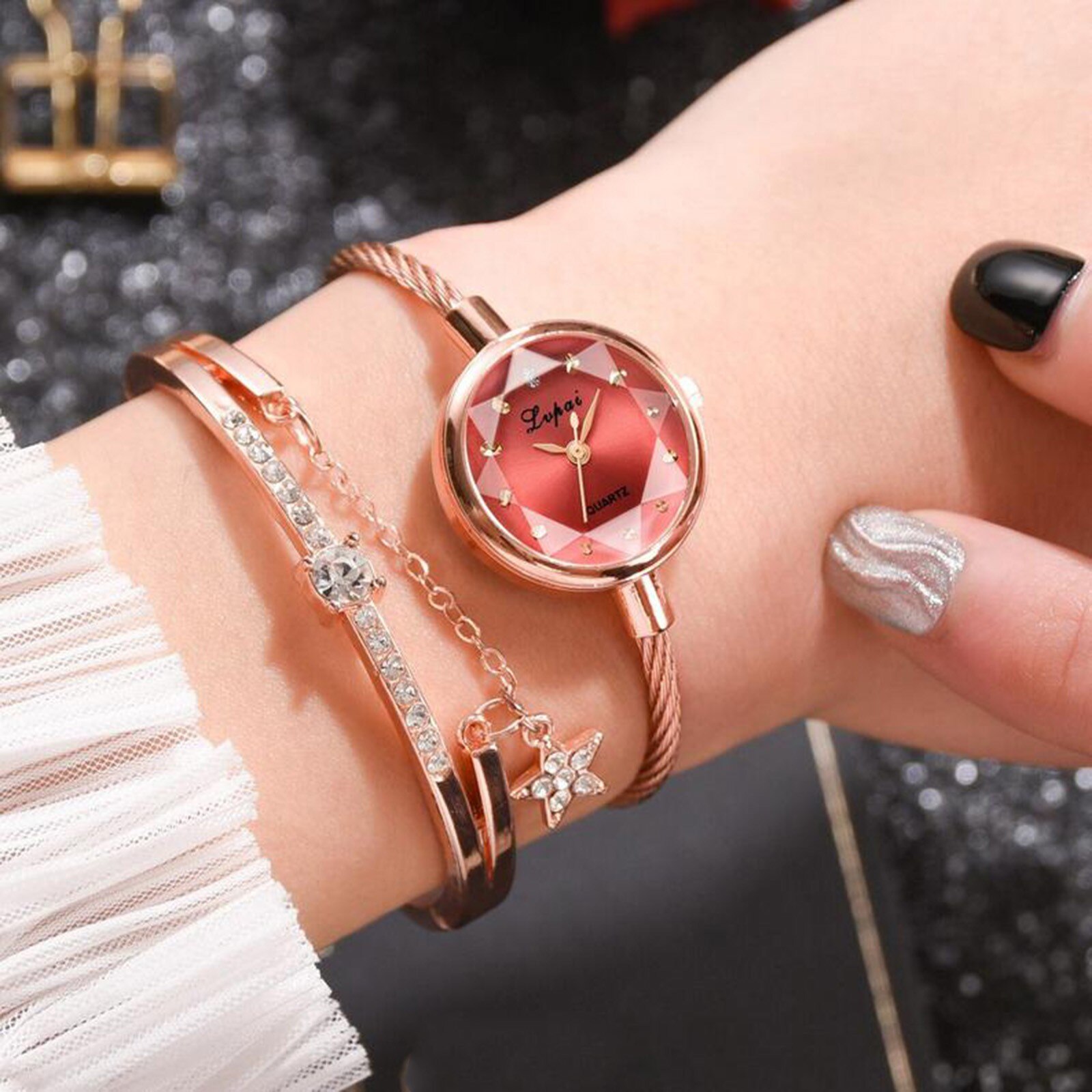 Vrouwen Horloge Prachtige Mode Armband Horloge Dames Armband Quartz Horloge Rose Goud Kleine En Prachtige Dames Casual Klok