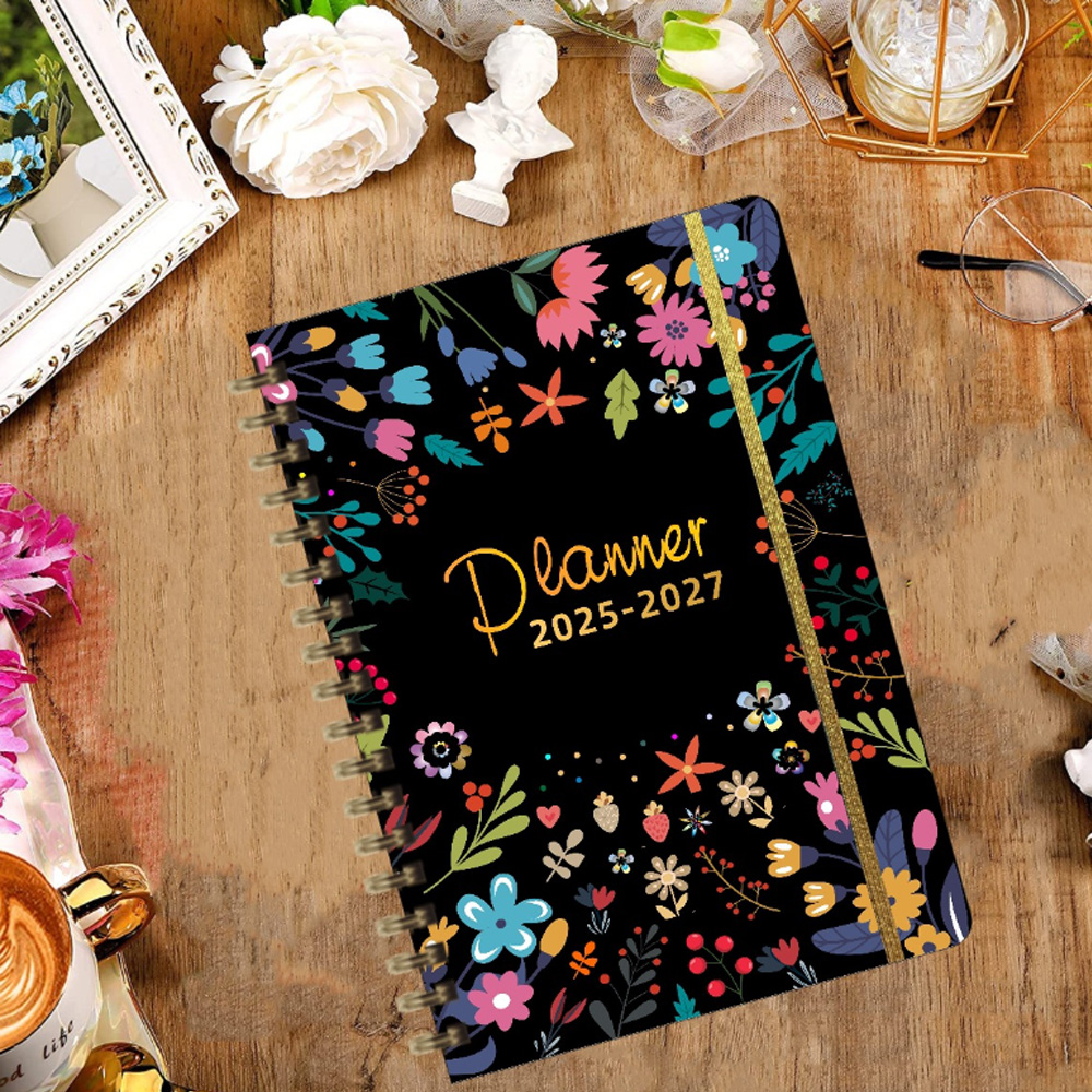 Maandplanner/kalender 2025-2027 Maandplanner, januari 2025-2027, 3 jaar maandplanner voor terug naar school: WHITE