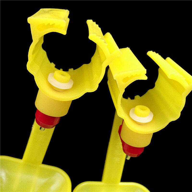 50 stuks tweede generatie hangende drinkbekers voor kippen, drinknippels voor kippen, kwartels, duiven en pluimvee.