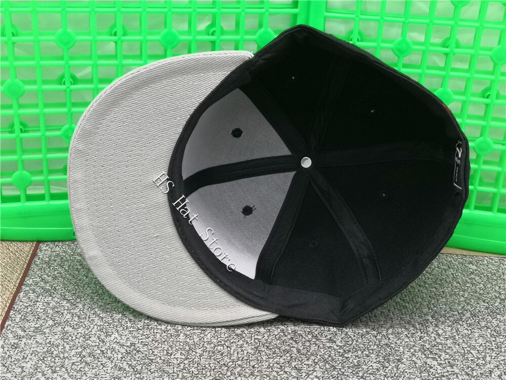 fast blank full lukk hofte hopp lokk hel nedleggelse menns størrelse flat brem regning baseball lokk utstyrt hatblack grå