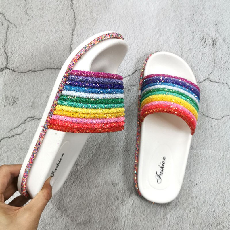 Tyk bund komfort udenfor kvinder sandaler sommer strandsko bling farverige kvindelige slides fodtøj sommersko: Hvid / 9.5