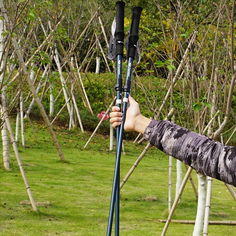 Pioneer 2 st ultralätt kolfiber vandringsstavar justerbara 5 sektioner hopfällbara stavar vandringstavar camping
