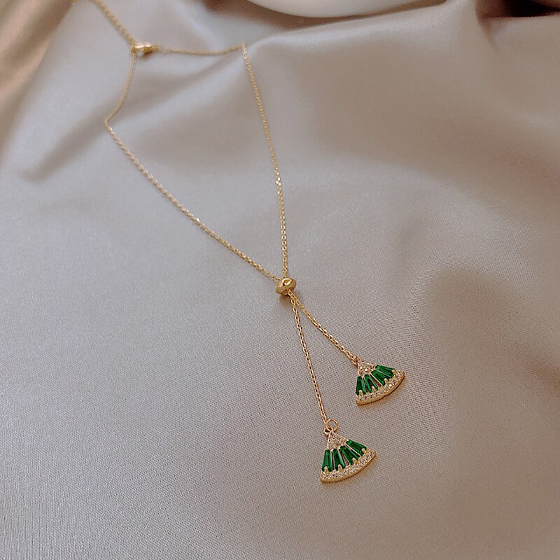 Luxury Female Green Zircon Fan Shape Pendant Necklaces For Women Jewelry