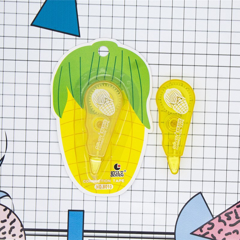 1 Pza de plástico coloreado Corrector cinta de corrección de dibujos animados para útiles escolares para niños decoración Artificial