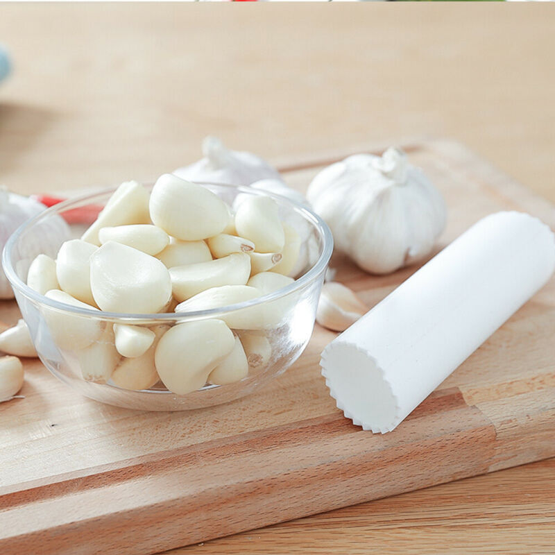 Silicone Garlic Peeler Peel Easy Useful Kitchen Tools Non-toxic Safety Gadget Garlic Stripper Tube Peeling Garlic Peeling