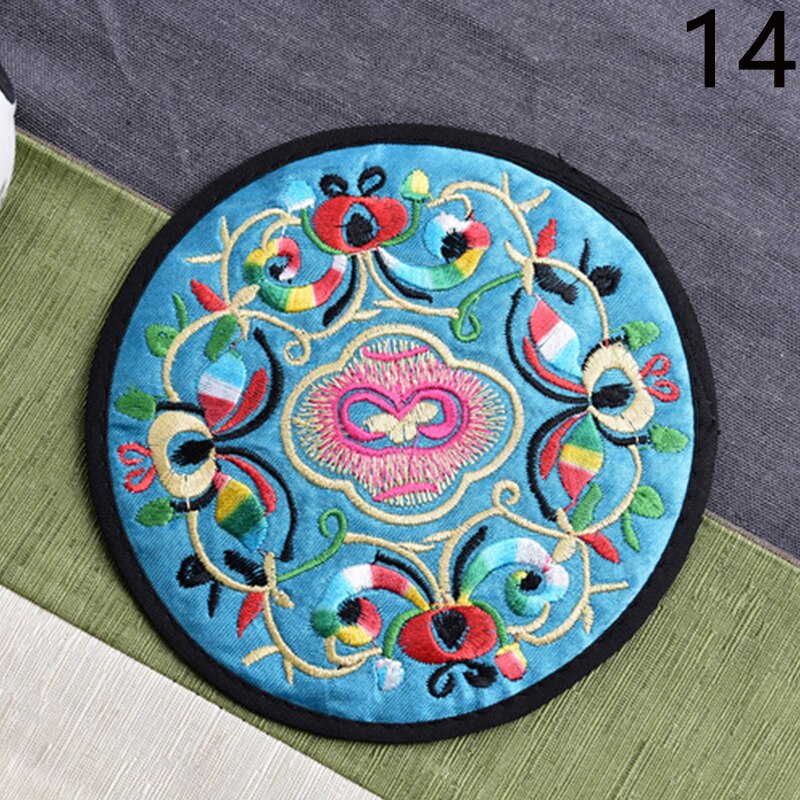 Vintage Etnische Bloemen Theekopje Mat Ronde Moderne Chinese Stof Geborduurde Onderzetters Thuis Duurzaam Isolatie Pads Cup Mat: 14