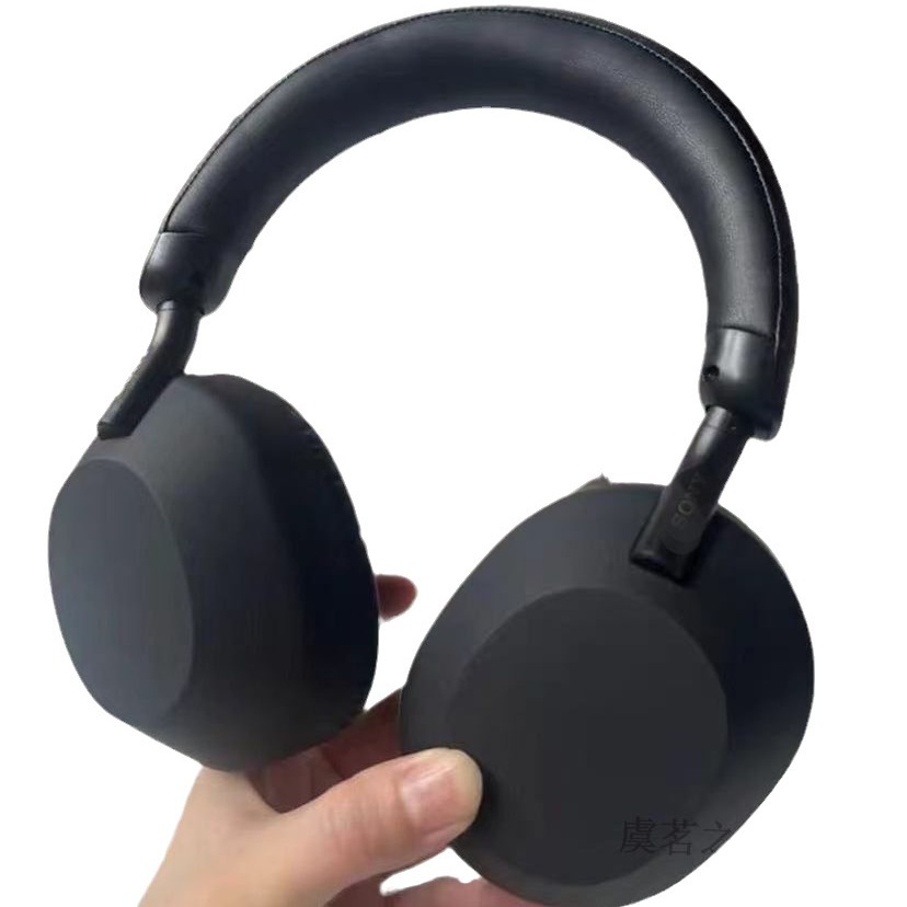 WH-1000XM5 Head mounted Bluetooth Earphones with Full Ear Wireless Call Earphones and Low Latency Gaming