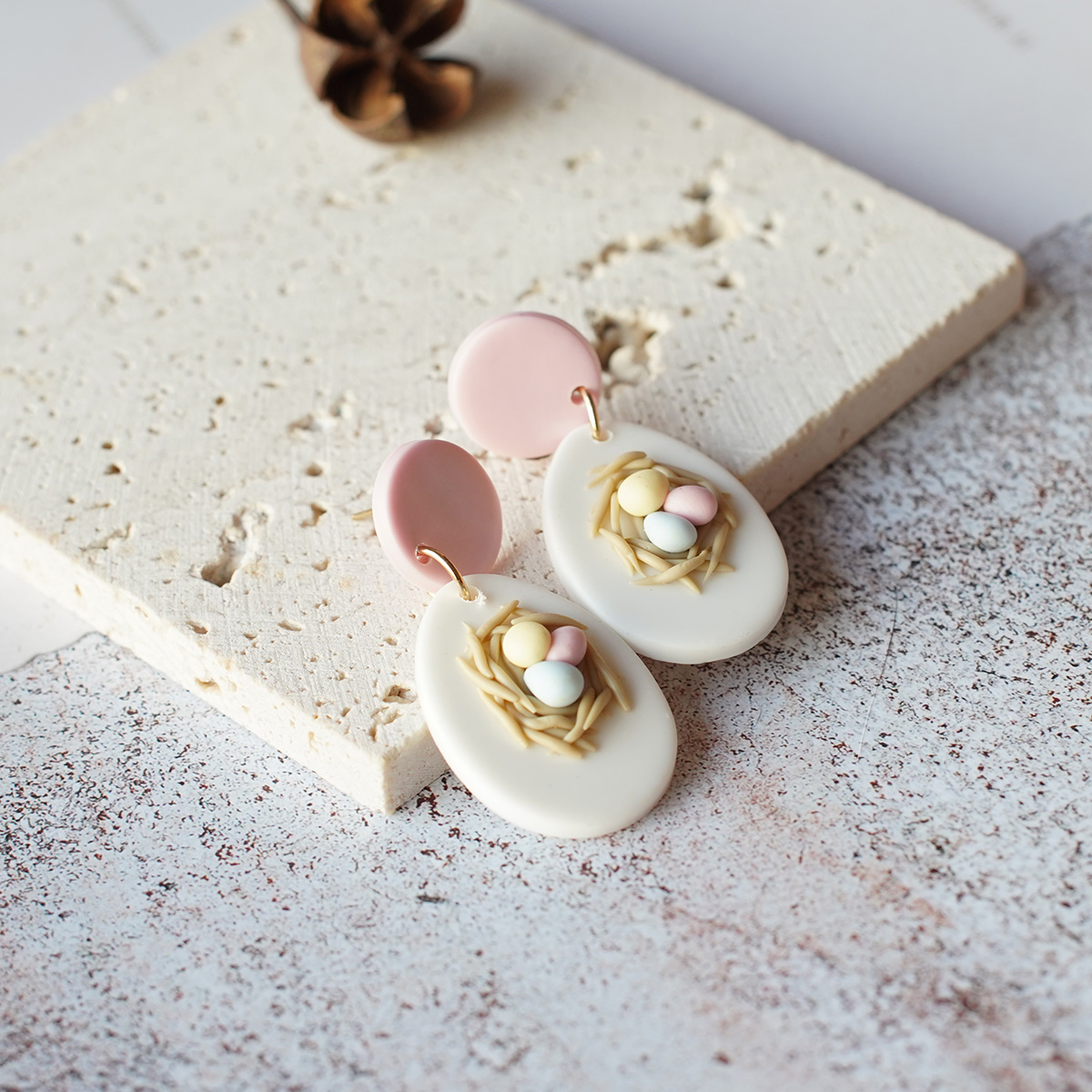 Moda alla moda Pasqua grappolo tropicale Fiori Nido d'uovo Multi forme Orecchini fatti a mano in argilla polimerica per accessori da donna Regalo