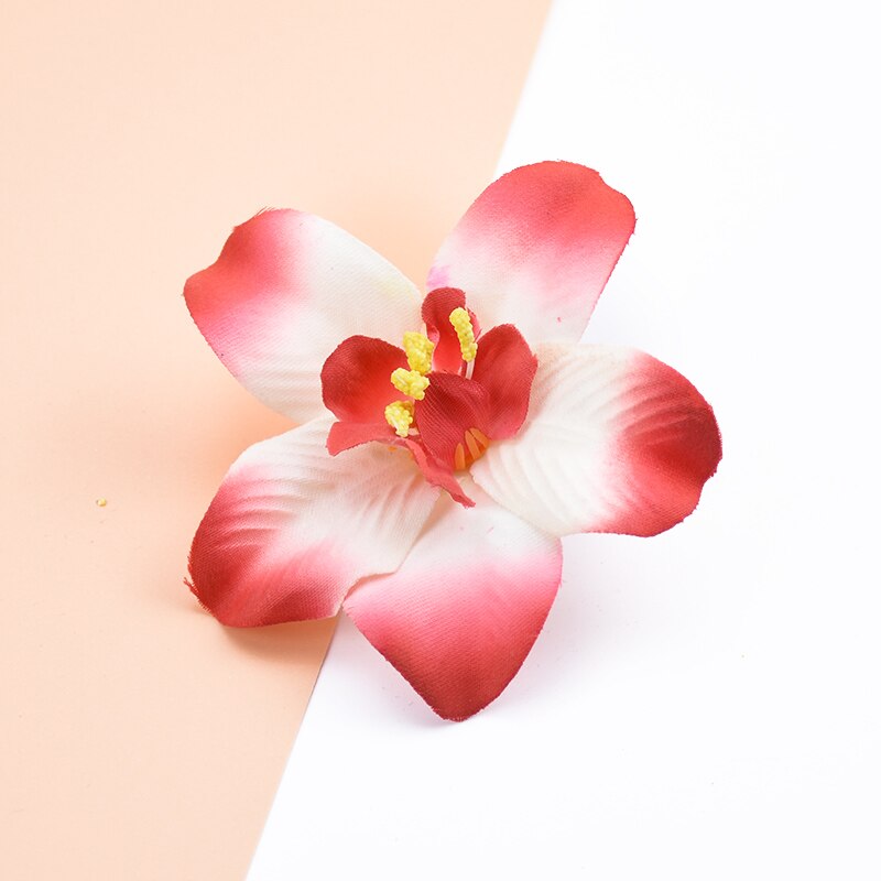 10 stk silke sommerfugl orkidé dekorative blomster kranse juleindretning til hjemmet bryllup håndlavet gør-det-selv boks kunstig blomst: Farve 12