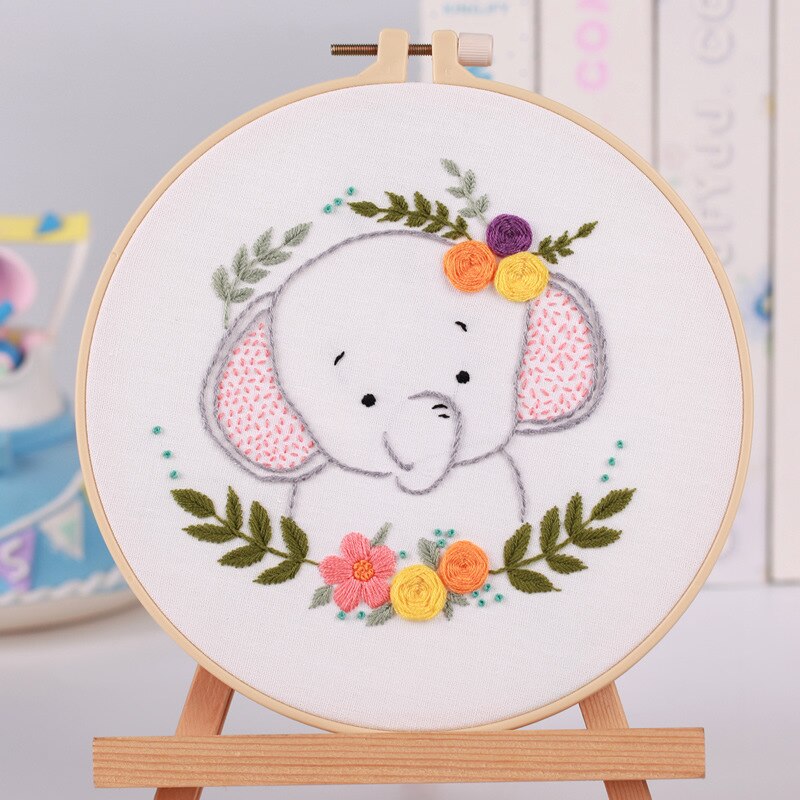 Kit de bordado fácil para principiantes, juego de punto de cruz de animales de dibujos animados, arte de coser hecho a mano, manualidades para decoración de habitación de niños: 1 / 20cm retro hoop