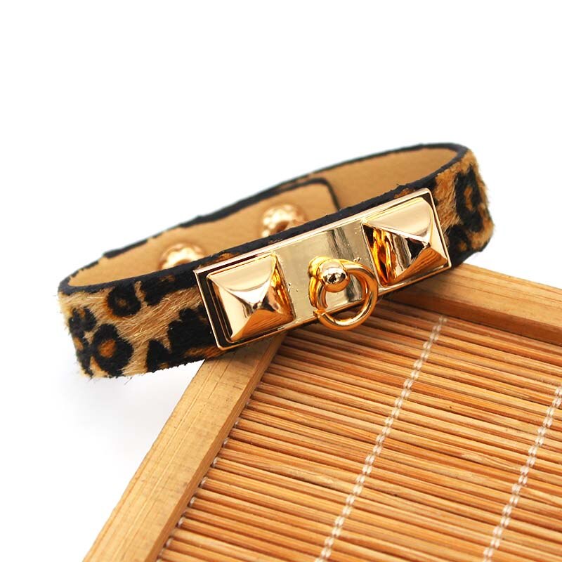 D&D Leather Bracelet For Women Leopard Simple Punk Charms Bracelet Female Cuff Jewelry