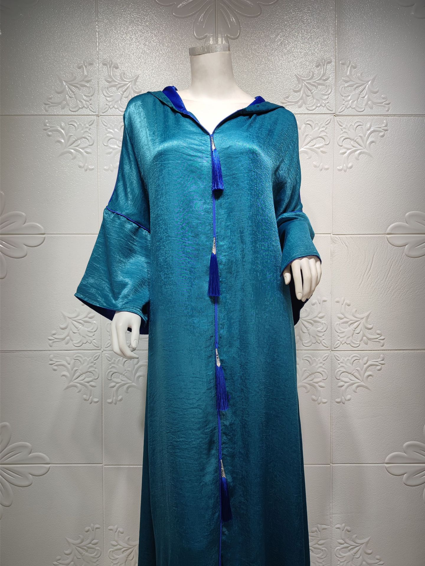Dubai Arabischen Muslimischen Abaya Kleid für Frauen Herbst Marokkanischen Kaftan Mit Kapuze Kleid Türkisch Islamische Jalabiya