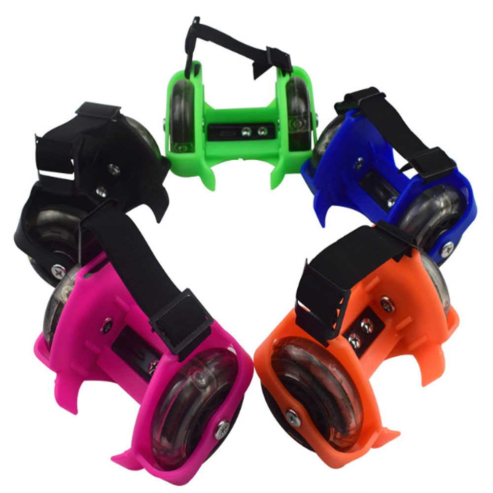 Roulettes clignotantes colorées pour enfants, chaussures à poulie tourbillonnante, talon réglable, simplement Durable, patinage en plein air, à la maison
