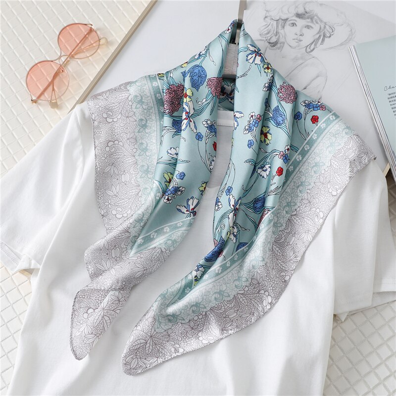 Skjerf til damer silke firkantet hode pakke inn hals hals skjerf kvinner foulard sjal lommetørkle blomstertrykk bandana: Fj144- blå