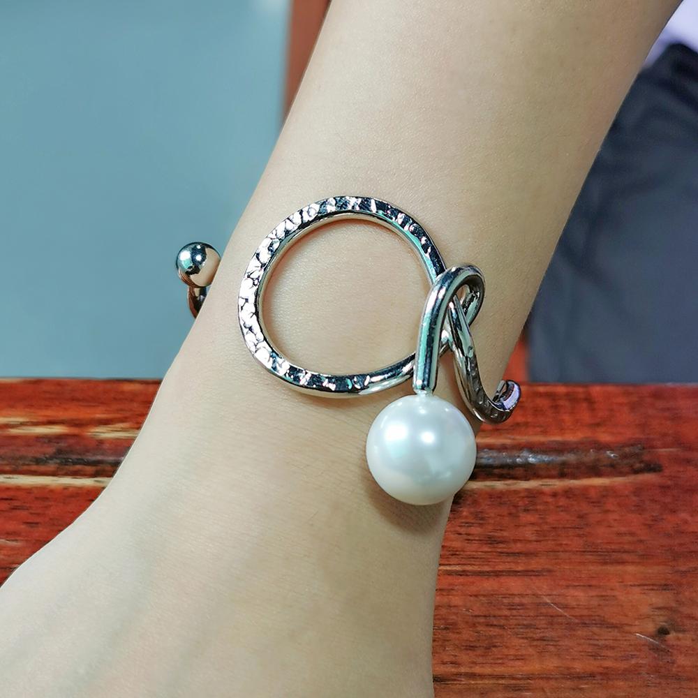 MANILAI Brand Imitation Pearl Cuff Bracelets For Women Wave Curve Metal Bracelet Bangles Alloy Charm Jewelry Party