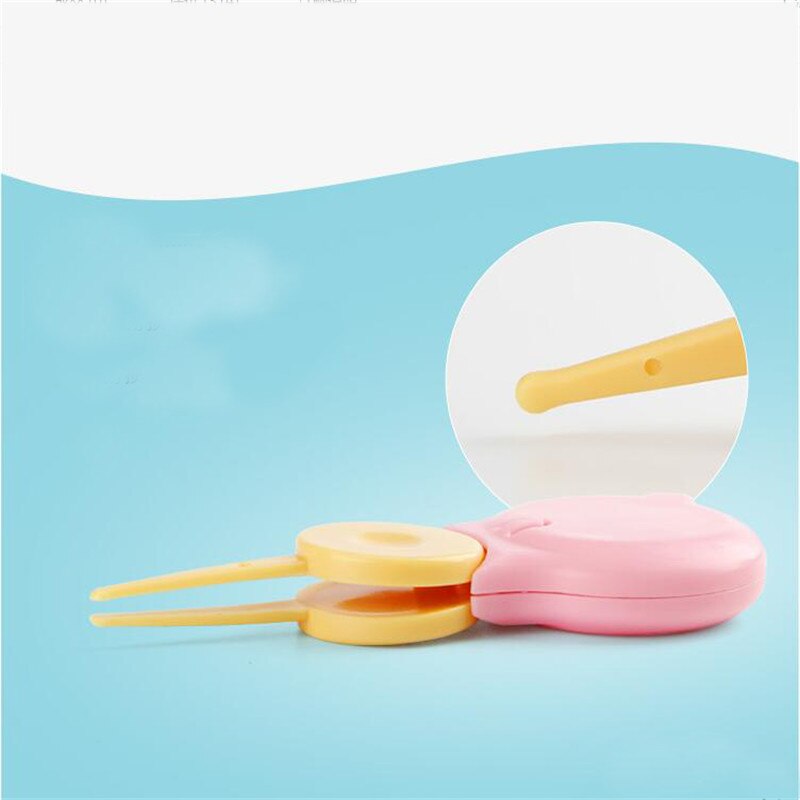 Offre Spéciale Bébé Creuser Crotte De Nez Clip Nourrissons Propre Oreille Nez Nombril Sécurité Pince À Épiler Soins De Bébé Sûr Pinces Fournitures De Nettoyage