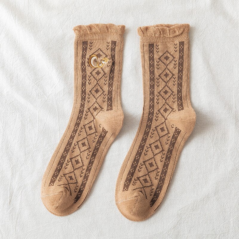 Sarjakuva eläimet kirjonta söpöt naisten sukat japanilaiset kawaii röyhelösukat kukkakuvioiset pitkät sukat jouluvuoteen& #39 #39