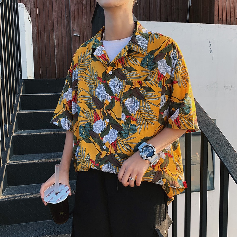 Läsbar blommig skjorta herr herr koreansk kortärmad skjorta herr hawaiianska skjortor lediga lösa kläder herr oversize