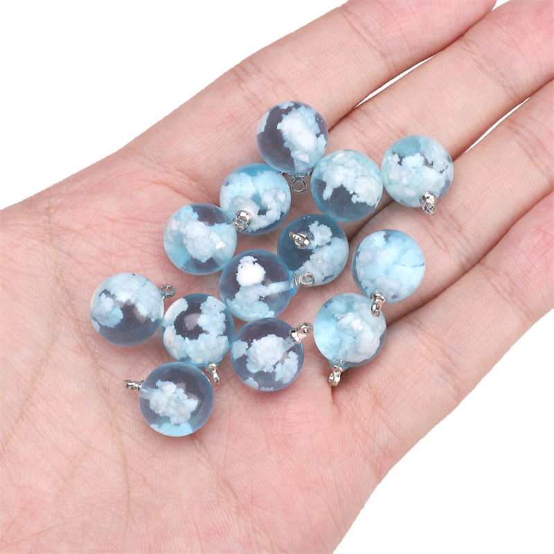 Cuentas sueltas de resina azul para hacer joyas, abalorios redondos de Luna para manualidades hechas a mano, collar, pulsera, pendientes, accesorios de joyería, 1 piezas: Blanco