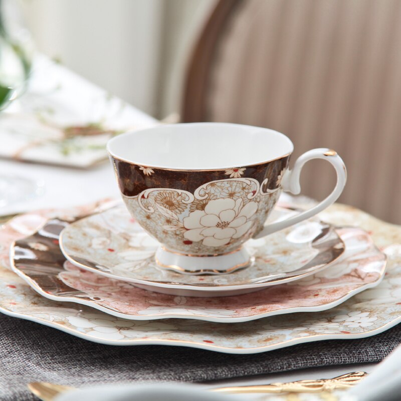 EECAMAIL British Afternoon Tea Set Home Coffee Cup Luxury Exquisite Bone China Coffee Set Ceramic Valentine's Dessert Plate